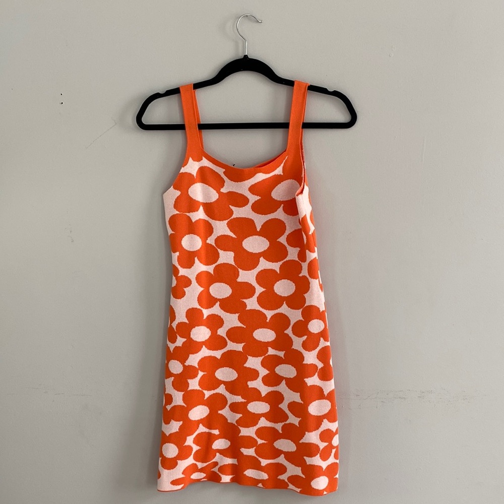 Retro floral print orange and white dress